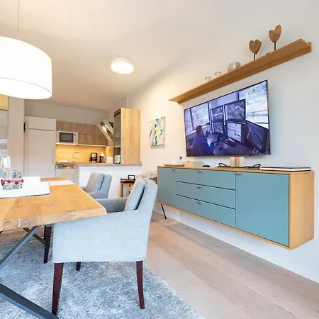 Koenigsblick جارمش بارتنكيرشن